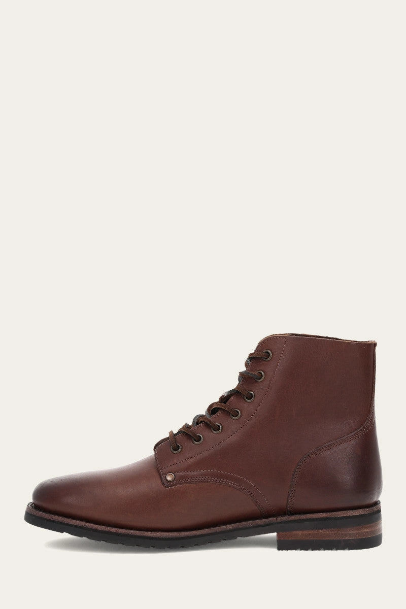 Barrett Lace Up