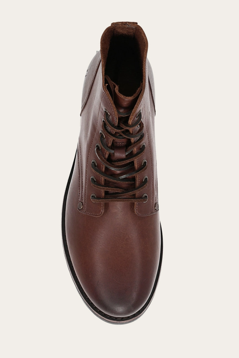 Barrett Lace Up