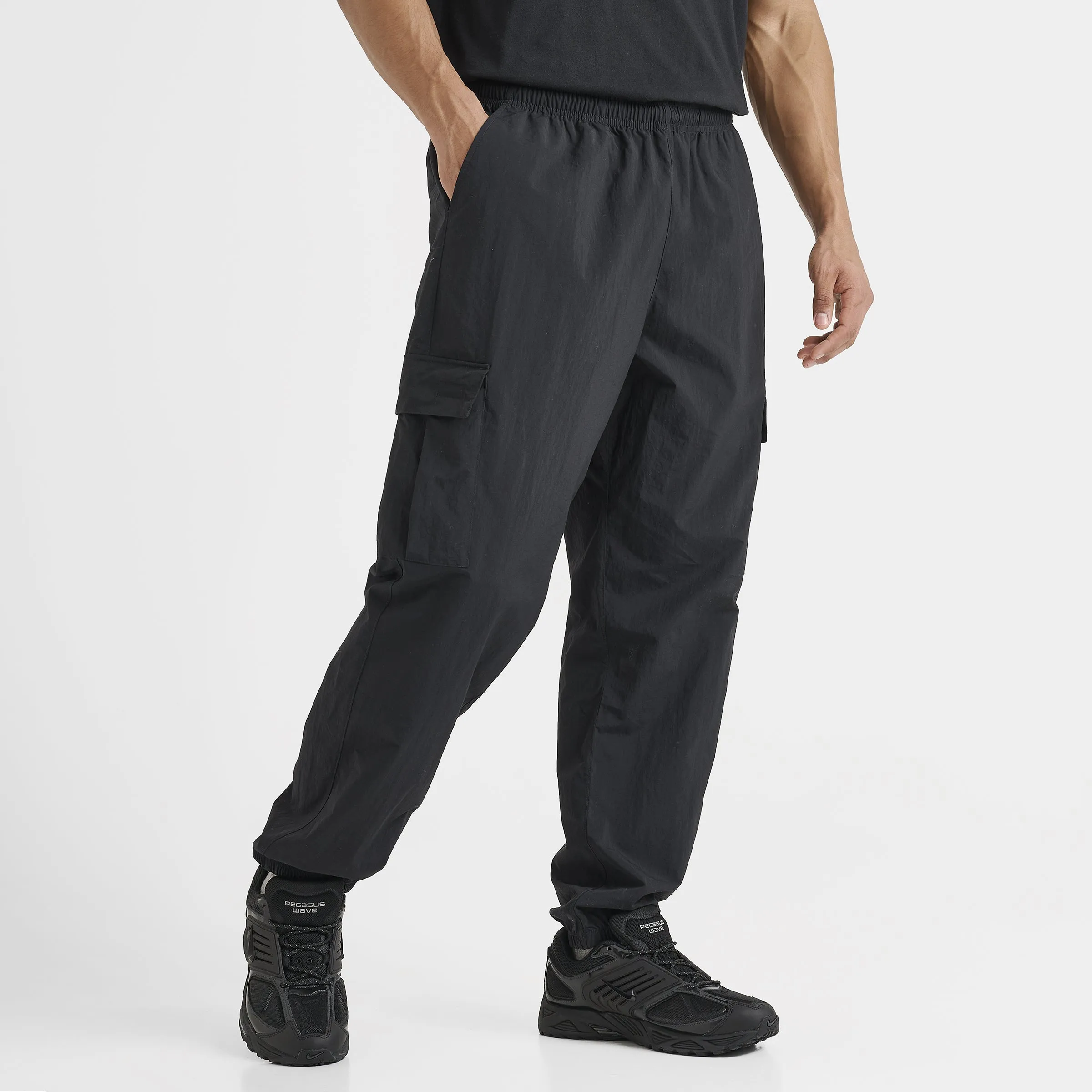 Nike Club Woven Cargo Pants Black / Black