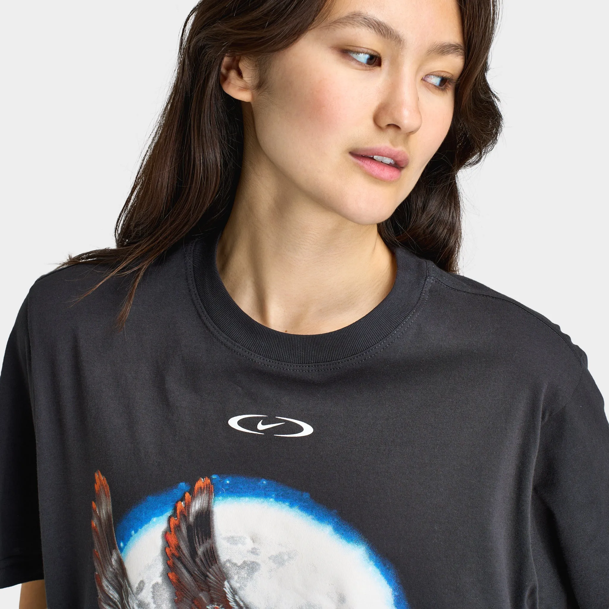 Nike Sportswear Women's Essentials Boyfriend Soaring T-Shirt Off Noir / White