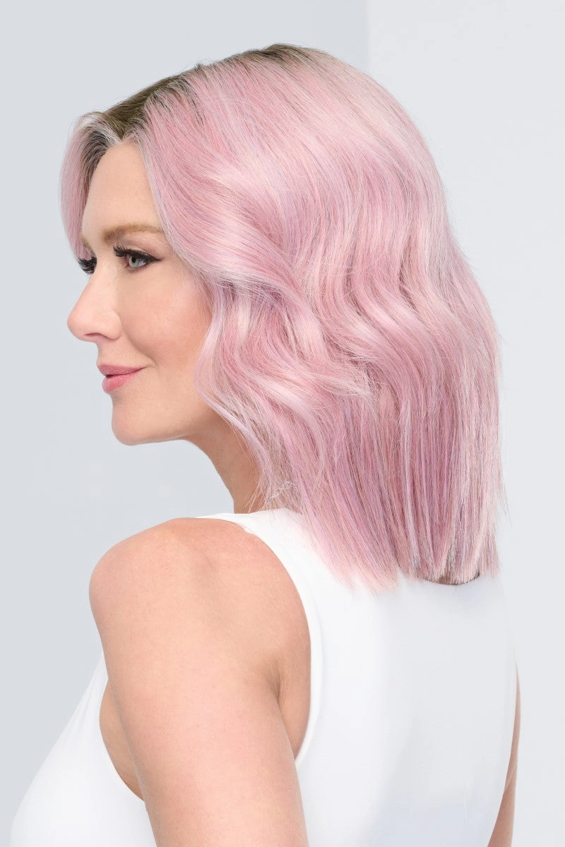 Sale - Raquel Welch Wigs - Big Spender - Color: Shaded Sand (RL16/21SS)