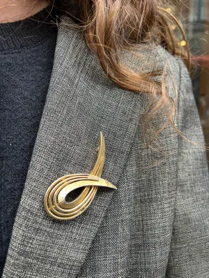 Vintage Goldtone Brooch